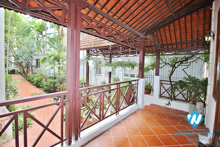 Unfurnished villa to rent in To ngoc van, Tay ho, Ha noi