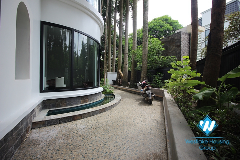 Large garden House for rent in Ciputra, Tay Ho, Ha Noi