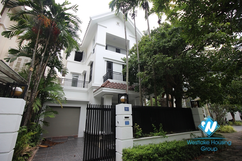 Large garden House for rent in Ciputra, Tay Ho, Ha Noi