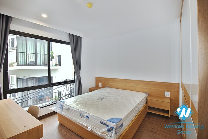 Brand new and bright one bedroom apartment for rent in Xuan Dieu st, Tay Ho