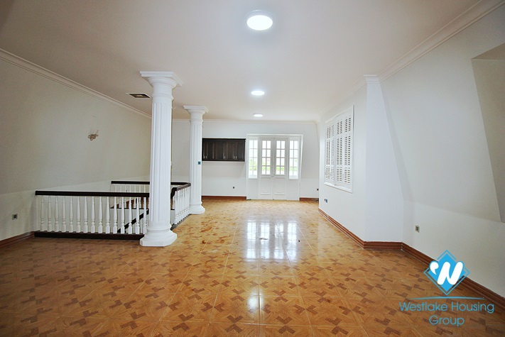 Stunning and luxurious house for rent in Tay Ho, Hanoi 