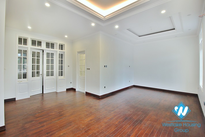 Stunning and luxurious house for rent in Tay Ho, Hanoi 