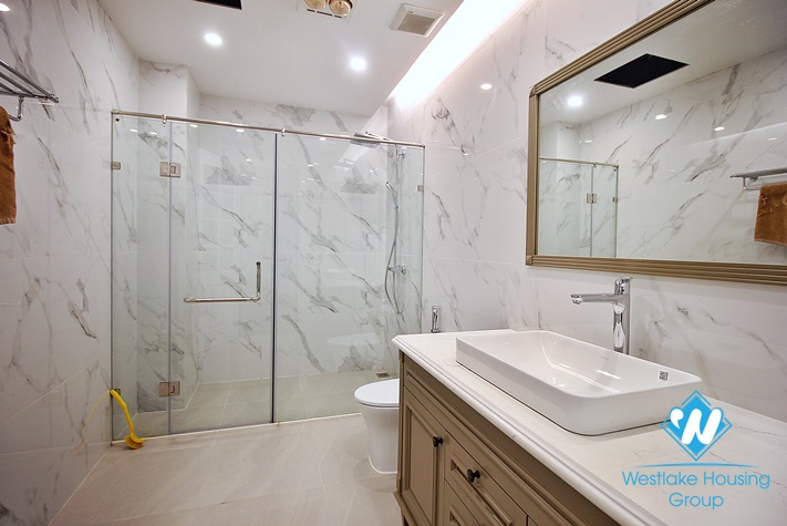 Stunning and luxurious house for rent in Tay Ho, Hanoi 