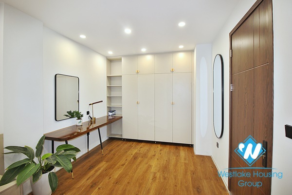A newly 1 bedroom apartment for rent in Vu mien, Tay ho