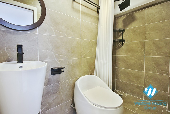 Duplex apartment with lake view for rent in Ve Ho st, Tay Ho District 