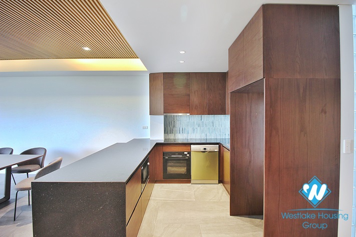 Brand new and lake view 3beds apartment for rent in Tay Ho area