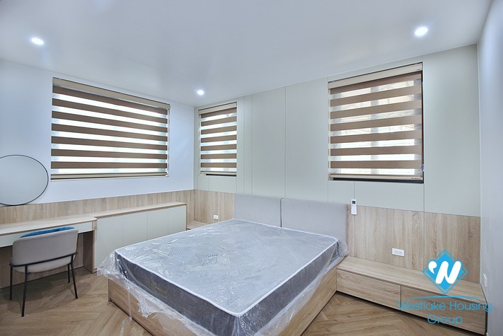 Brand new and morden 3beds apartment for rent in Dang Thai Mai, Tay Ho