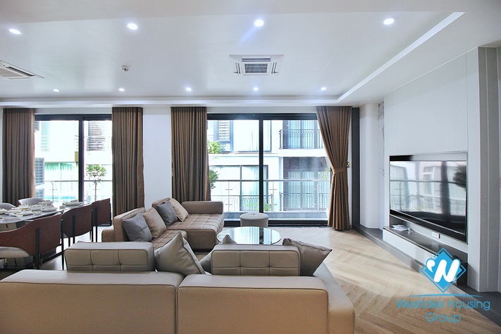 Brand new and morden 3beds apartment for rent in Dang Thai Mai, Tay Ho