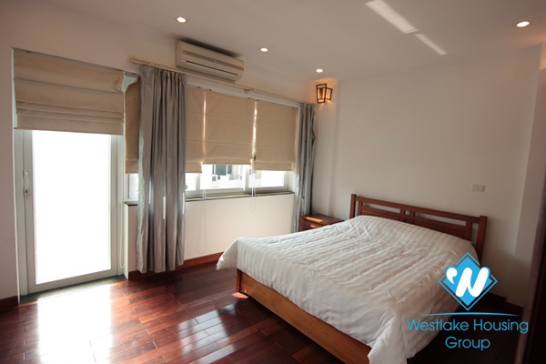 A spacious 3 bedroom apartment for rent in Tay ho, Hanoi