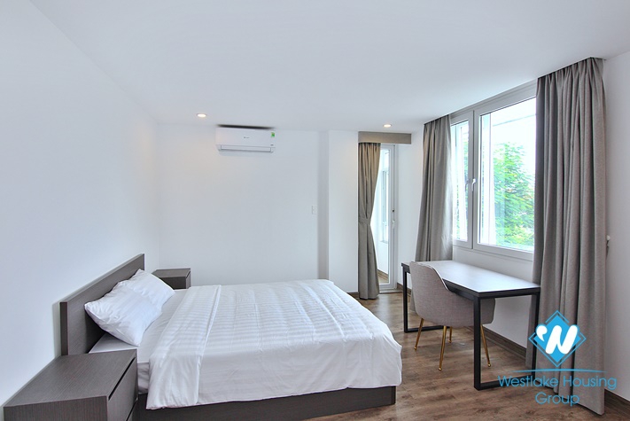 Lake view apartment with 3 bedrooms for rent on To Ngoc Van st, Tay Ho District 