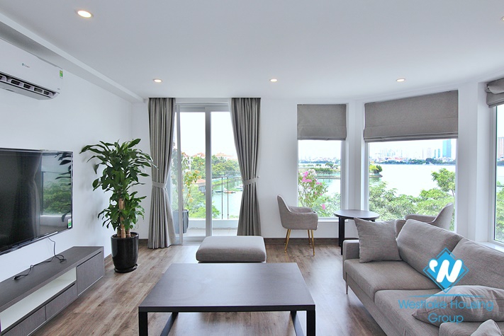 Lake view apartment with 3 bedrooms for rent on To Ngoc Van st, Tay Ho District 