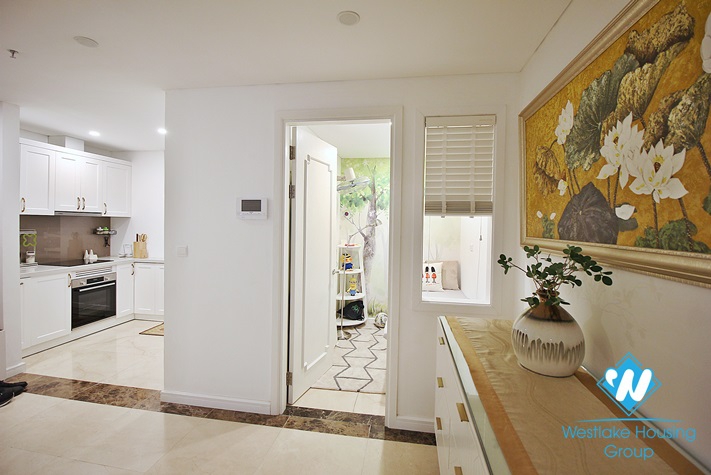A charming 2+ bedrooms apartment for rent in D'Leroi Soleil buidling, Xuan Dieu, Tay Ho