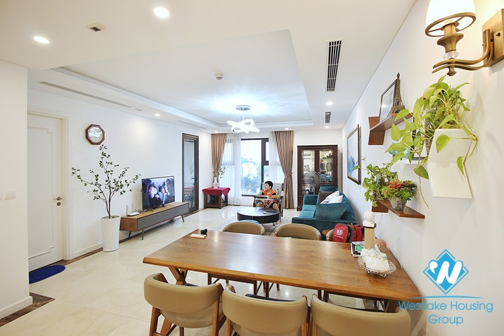 A charming 2+ bedrooms apartment for rent in D'Leroi Soleil buidling, Xuan Dieu, Tay Ho