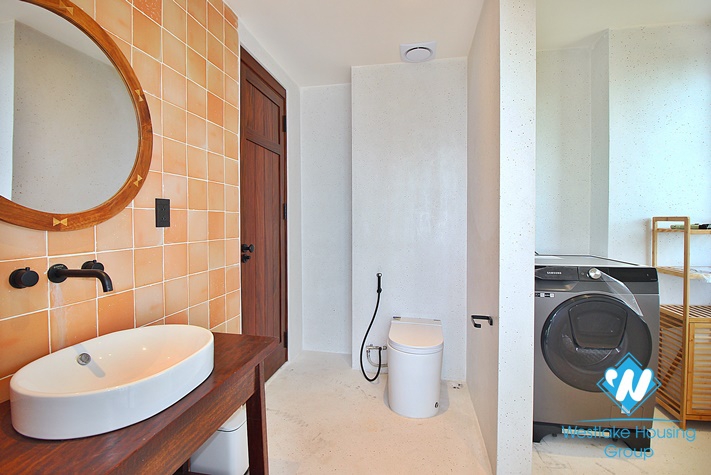 Duplex apartment with swimming pool for rent in Tay Ho district 