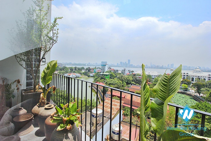 Duplex apartment with swimming pool for rent in Tay Ho district 