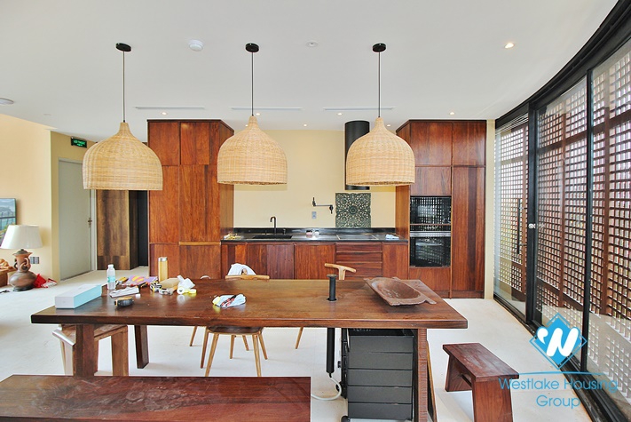 Duplex apartment with swimming pool for rent in Tay Ho district 