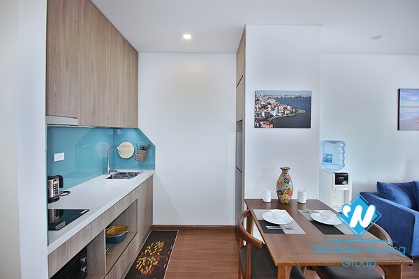 A modern 1 bedroom with lot of natural light in Xuan dieu