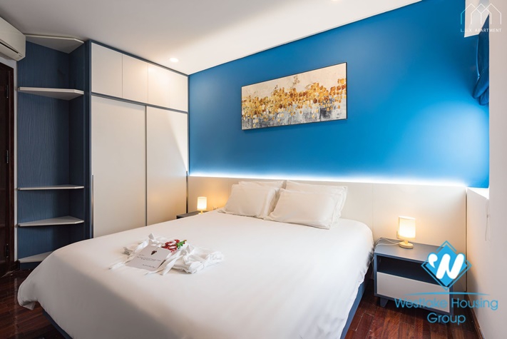 Modern one bedroom apartment for rent in Kim Ma st, Ba Dinh district .