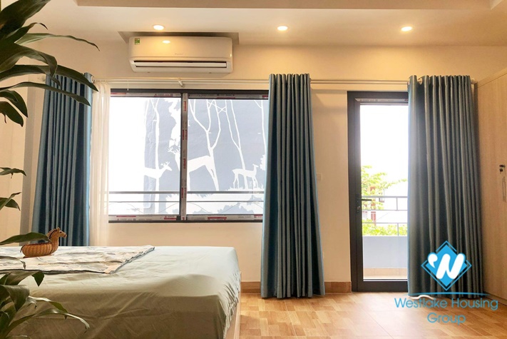 Nice studio for rent in Nghi Tam st, Tay Ho district.