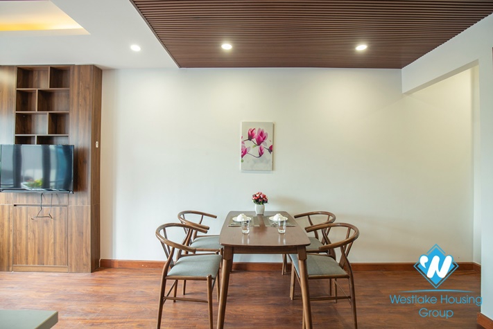 One big bedroom apartment for rent in Linh Lang st, Ba Dinh District 