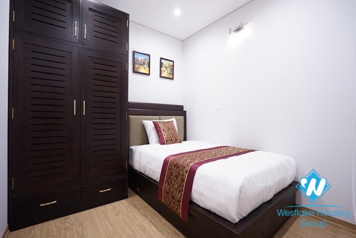 Nice 2 bedroom apartment for rent in Ho Tung Mau st, My Dinh district.