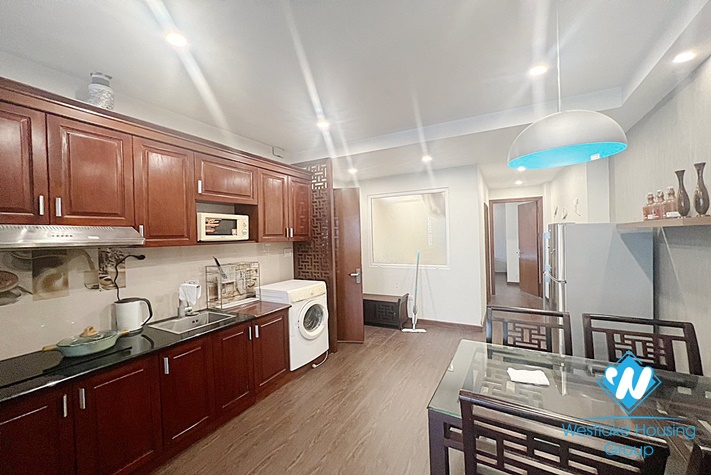 Nice and cheap 1 bedroom apartment for rent in Truc bach, Ha noi