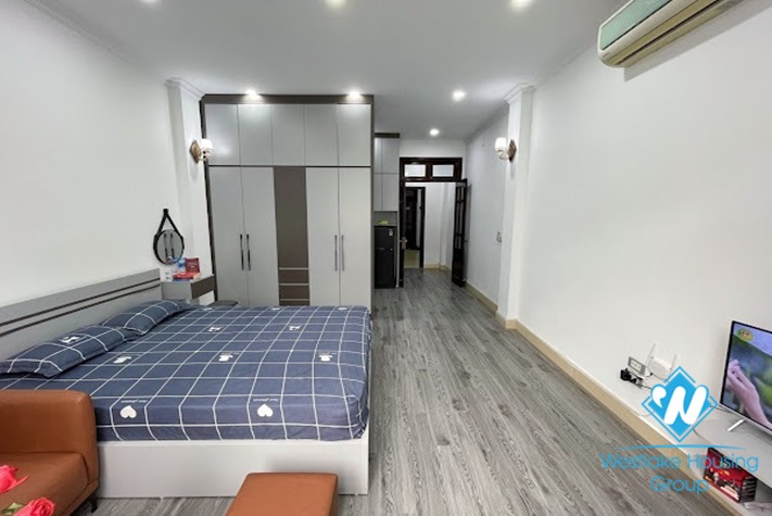 Bright and beautiful a studio apartment for rent in Lac Long Quan st, Tay Ho district.