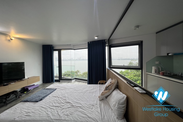 Studio lake view apartment for rent in Vu Mien st, Tay Ho district.