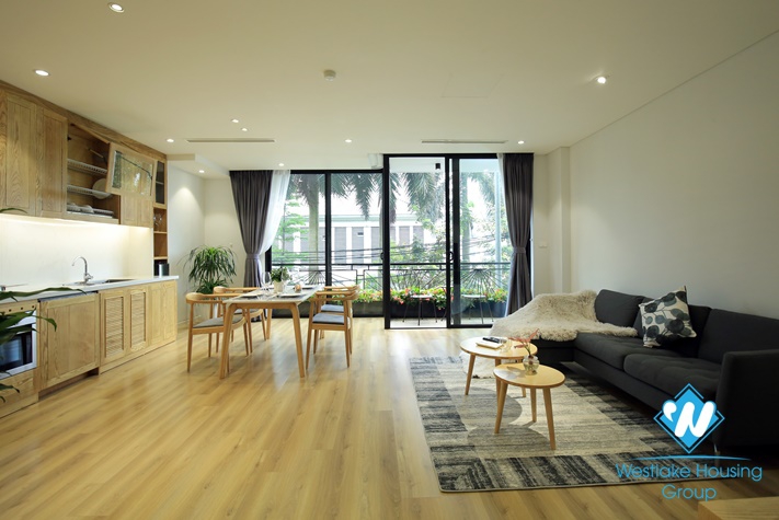 Good location apartment with 2 bedrooms for rent in Tu Hoa st, Tay Ho District 