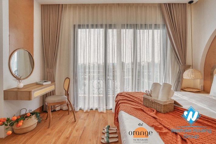 Nice deisgn apartment with lake view for rent in Vu Mien st (Yen Phu Village) Tay Ho District 