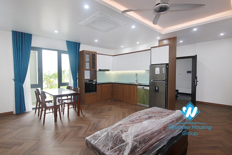 New two-room apartment for rent near Ngoc Thuy French International School, Long Bien District.