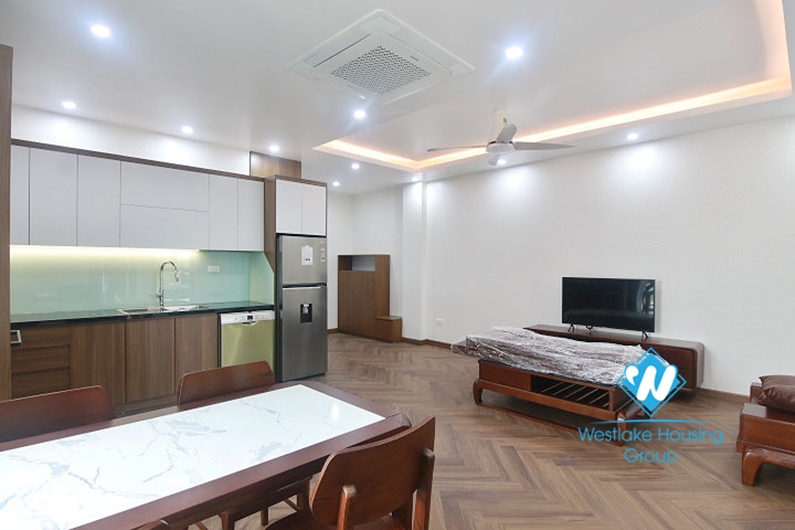 New two-room apartment for rent near Ngoc Thuy French International School, Long Bien District.