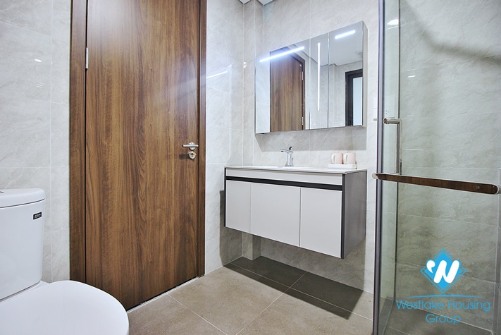 A new 1 bedroom apartment for rent in Xuan dieu, Tay ho