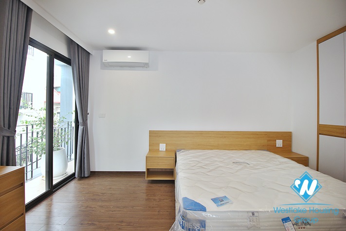 A new 1 bedroom apartment for rent in Xuan dieu, Tay ho