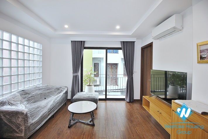 A new 1 bedroom apartment for rent in Xuan dieu, Tay ho