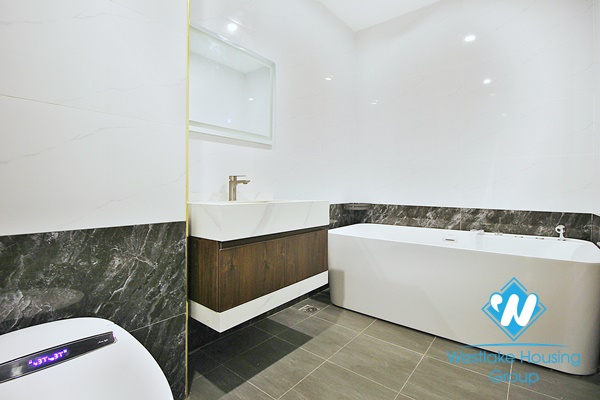 A beautiful and newly 2 bedroom apartment in Tay ho