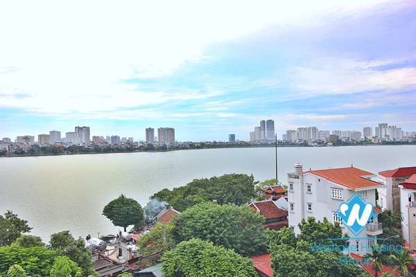 A beautiful and newly 2 bedroom apartment in Tay ho