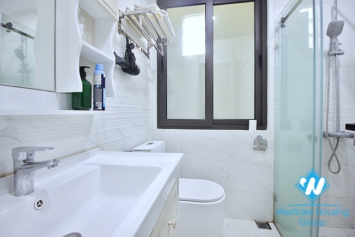 Duplex 1 bedroom lake view apartment for rent in Xuan Dieu st, Tay Ho district.