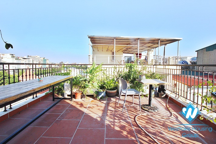 Duplex 1 bedroom lake view apartment for rent in Xuan Dieu st, Tay Ho district.