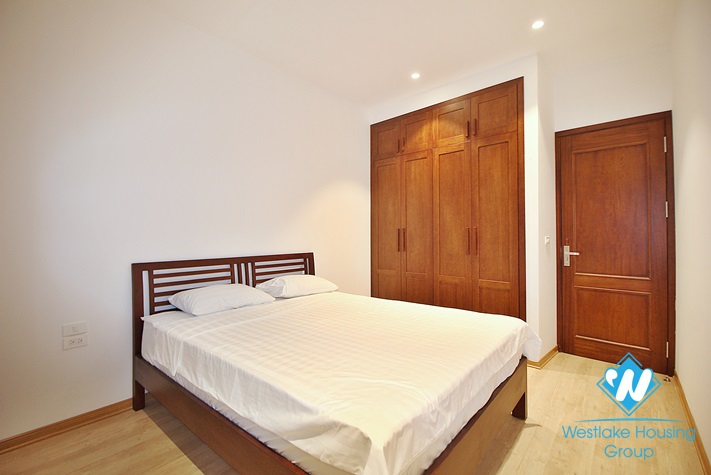 Cheap 1 bedroom apartment for rent in Dang Thai Mai st, Tay Ho