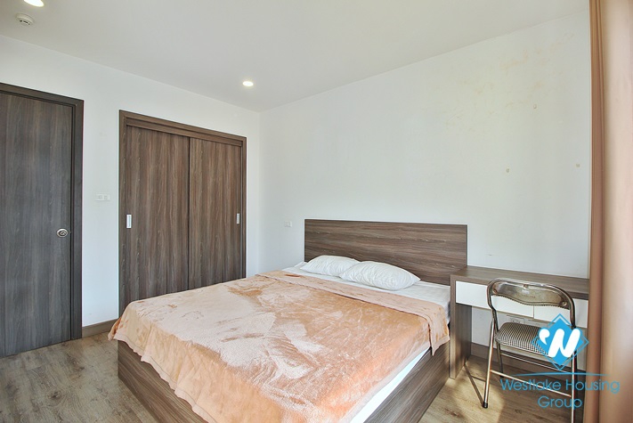 Bright 2beds apartment for rent in Xuan Dieu st, Tay Ho