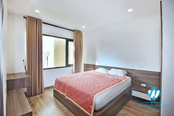 Bright 2beds apartment for rent in Xuan Dieu st, Tay Ho