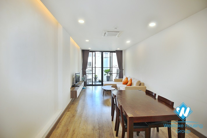 Bright 2beds apartment for rent in Xuan Dieu st, Tay Ho