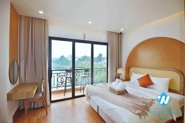 Lake view and brand new 1 bedroom apartment for rent in Vu Mien st, Tay Ho