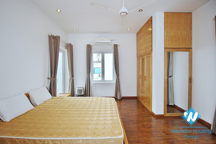 A spacious and brightly 2 bedroom apartment for rent in Tu hoa, Tay ho, Hanoi