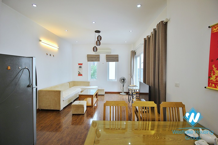 A spacious and brightly 2 bedroom apartment for rent in Tu hoa, Tay ho, Hanoi