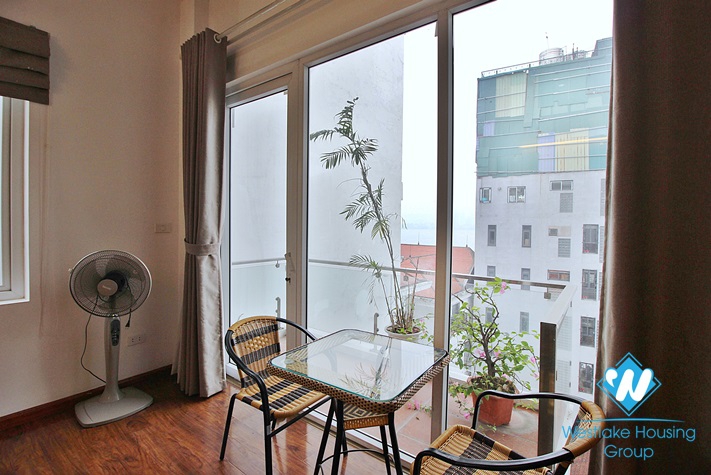 A spacious and brightly 2 bedroom apartment for rent in Tu hoa, Tay ho, Hanoi