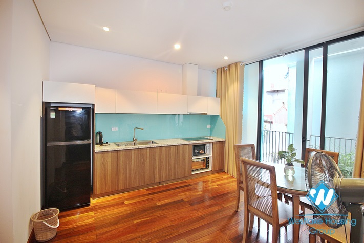 Lakeview 2bedrooms apartment for rent in Vu Mien st, Tay Ho