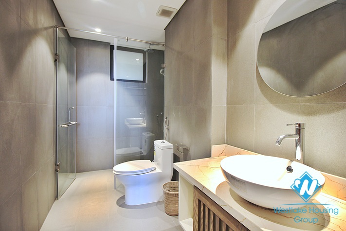 Lakeview 2bedrooms apartment for rent in Vu Mien st, Tay Ho