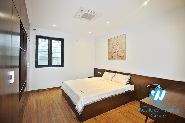 A beautiful lakeview 2 bedrooms apartment for rent in Tay Ho, Ha Noi